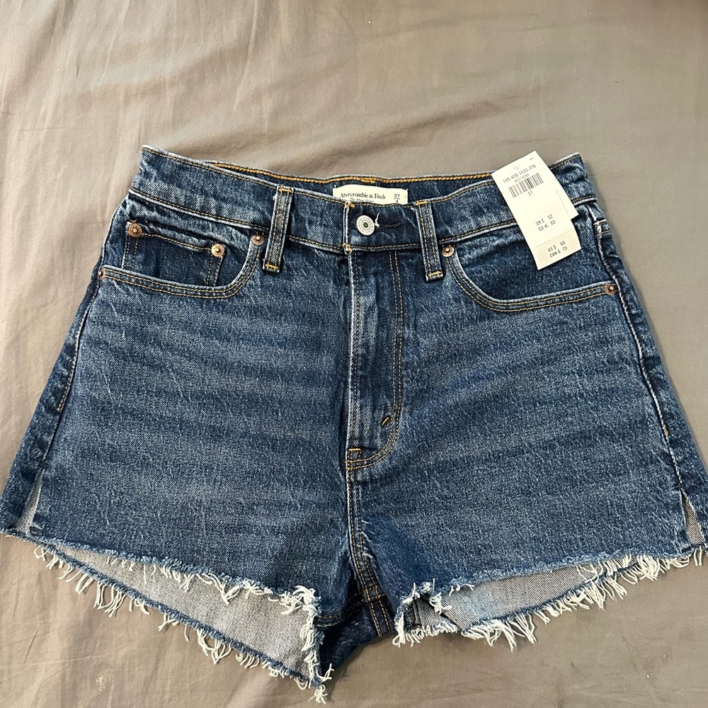 NWT Abercrombie & Fitch Mom Shorts